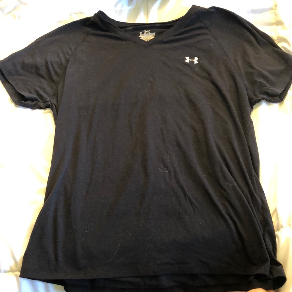 Under armor shirt